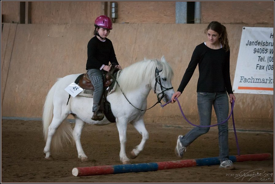 mp-stables 20130921 012